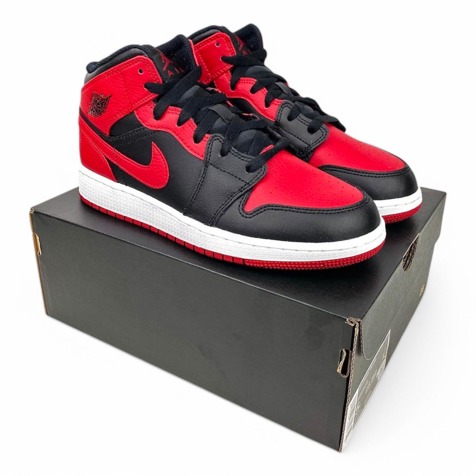 Air Jordan 1 Mid 'Banned'