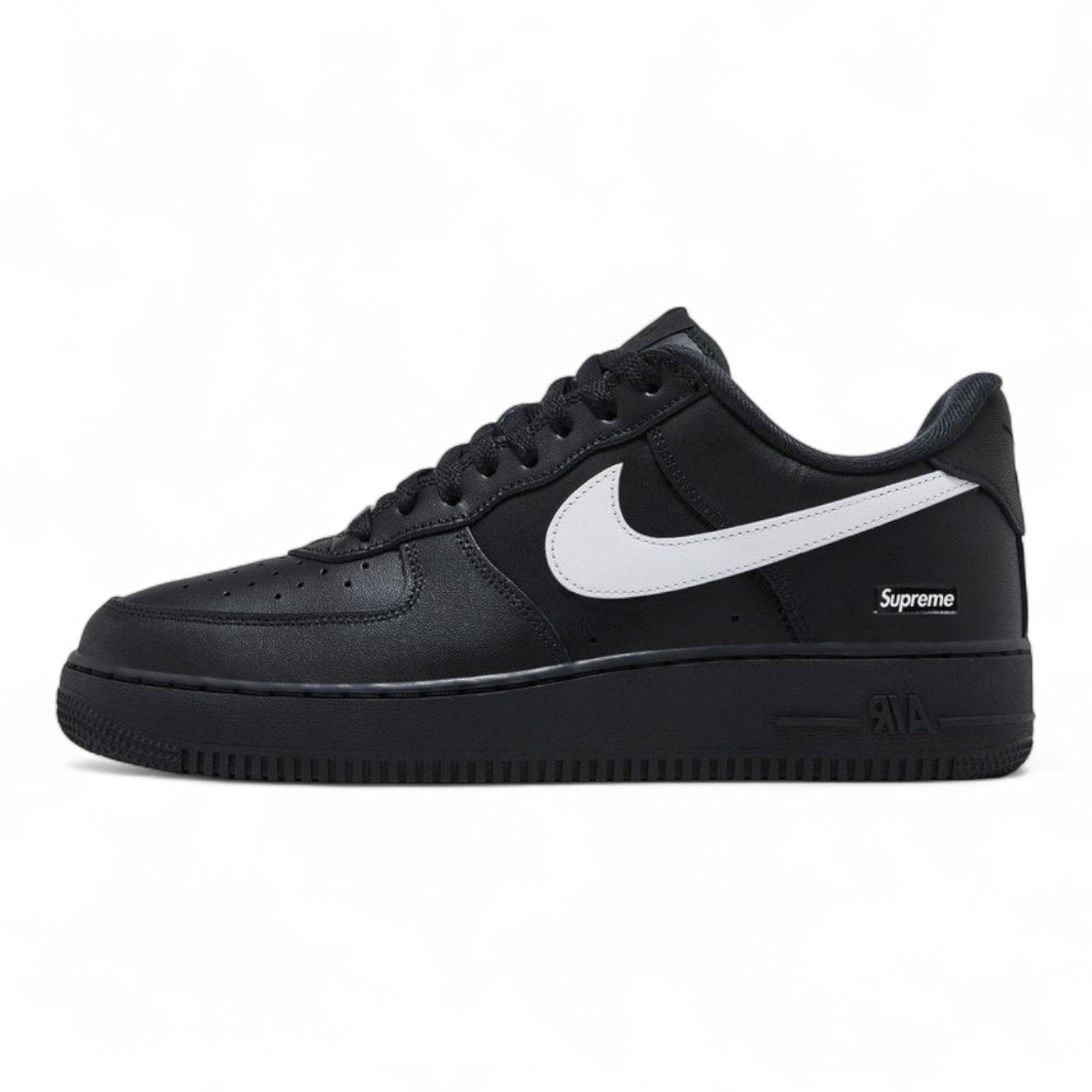 Nike Air Force 1 Low Supreme Black White
