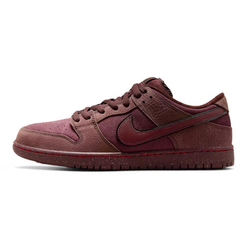 Nike SB Dunk Low 'City Of Love Burgundy Crush'