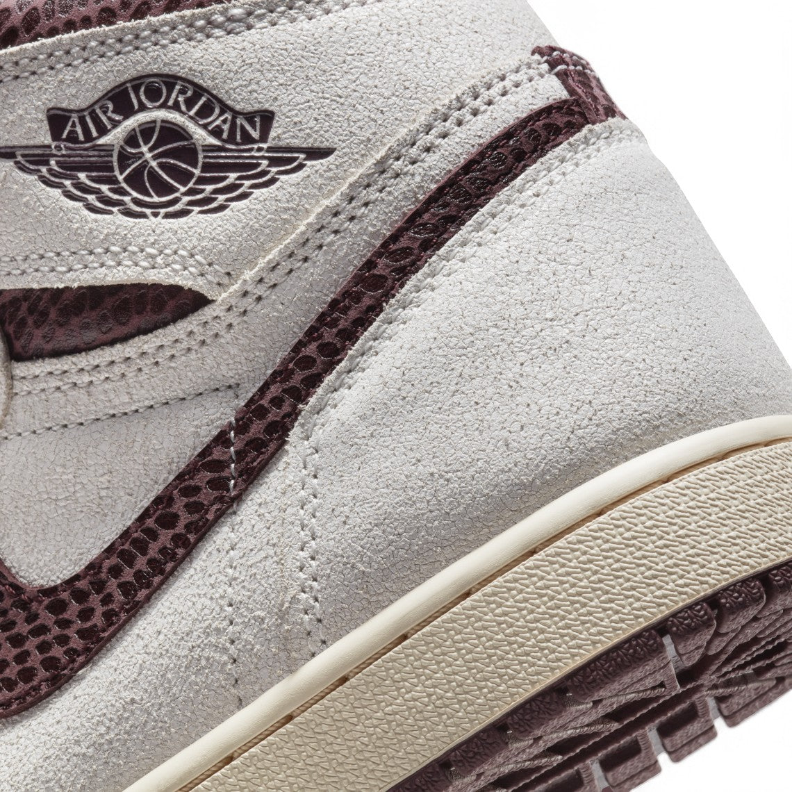 Air Jordan 1 Retro High OG 'A Ma Maniére'