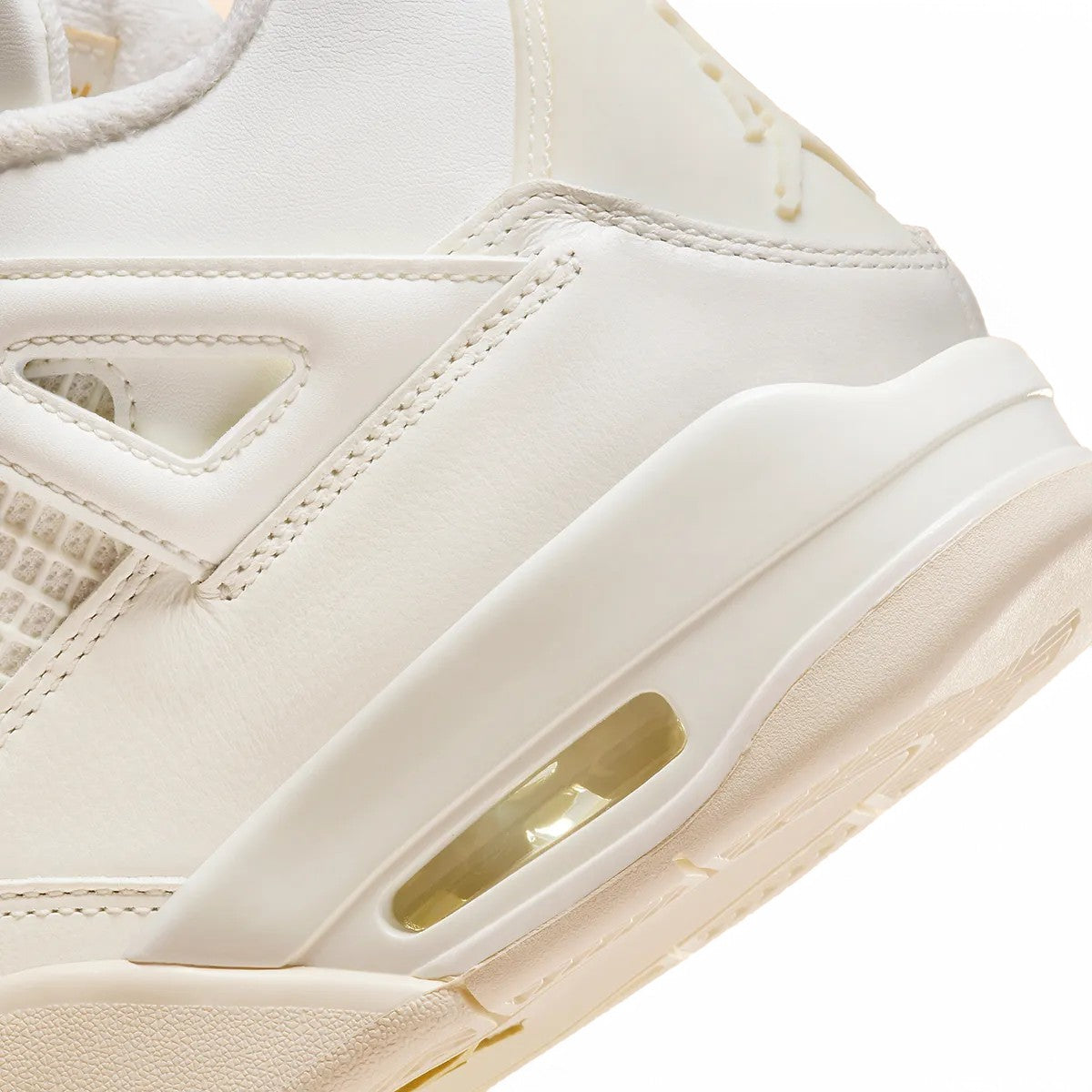 Air Jordan 4 Retro 'Metallic Gold'