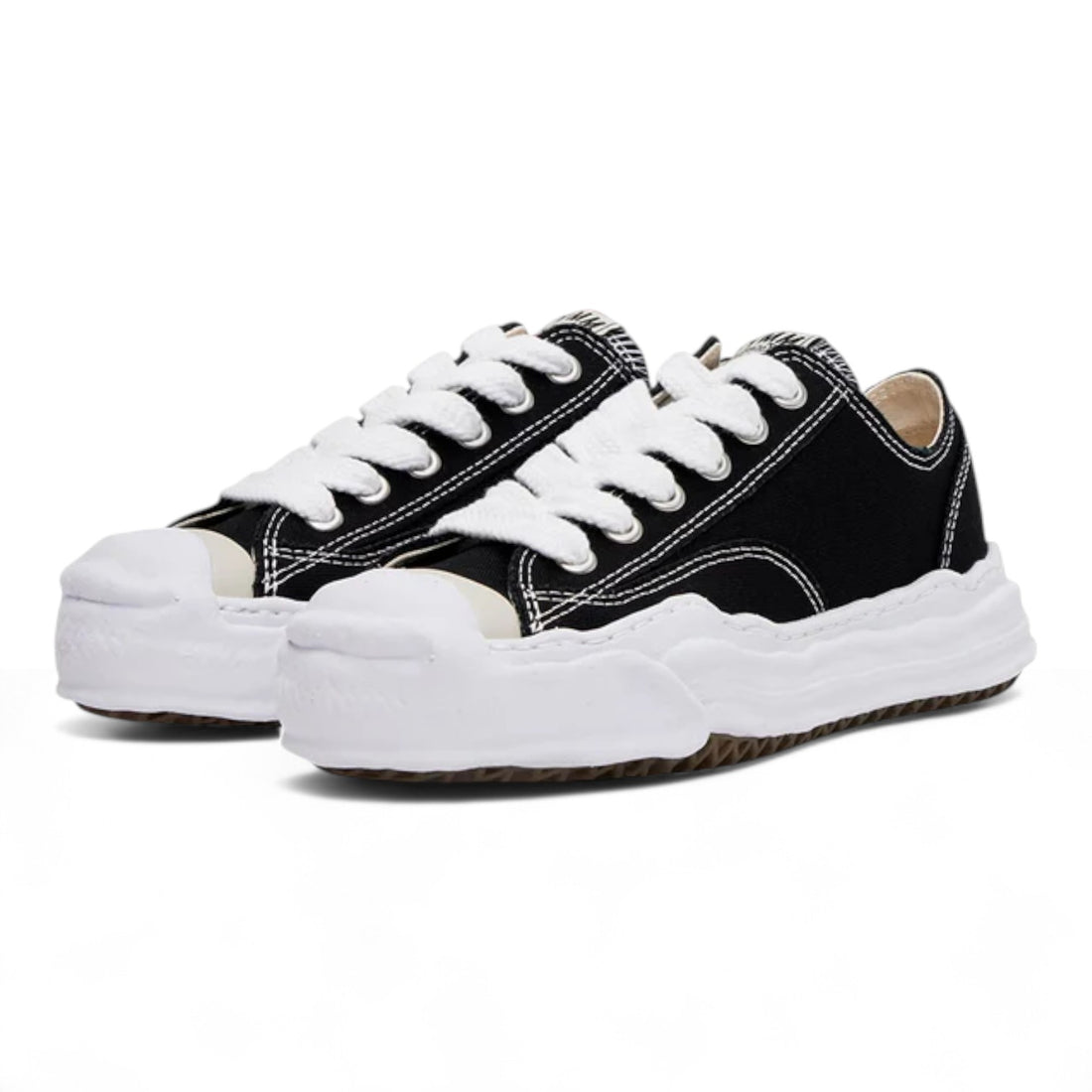 Maison Mihara Yasuhiro 'Black Hank Chunky'