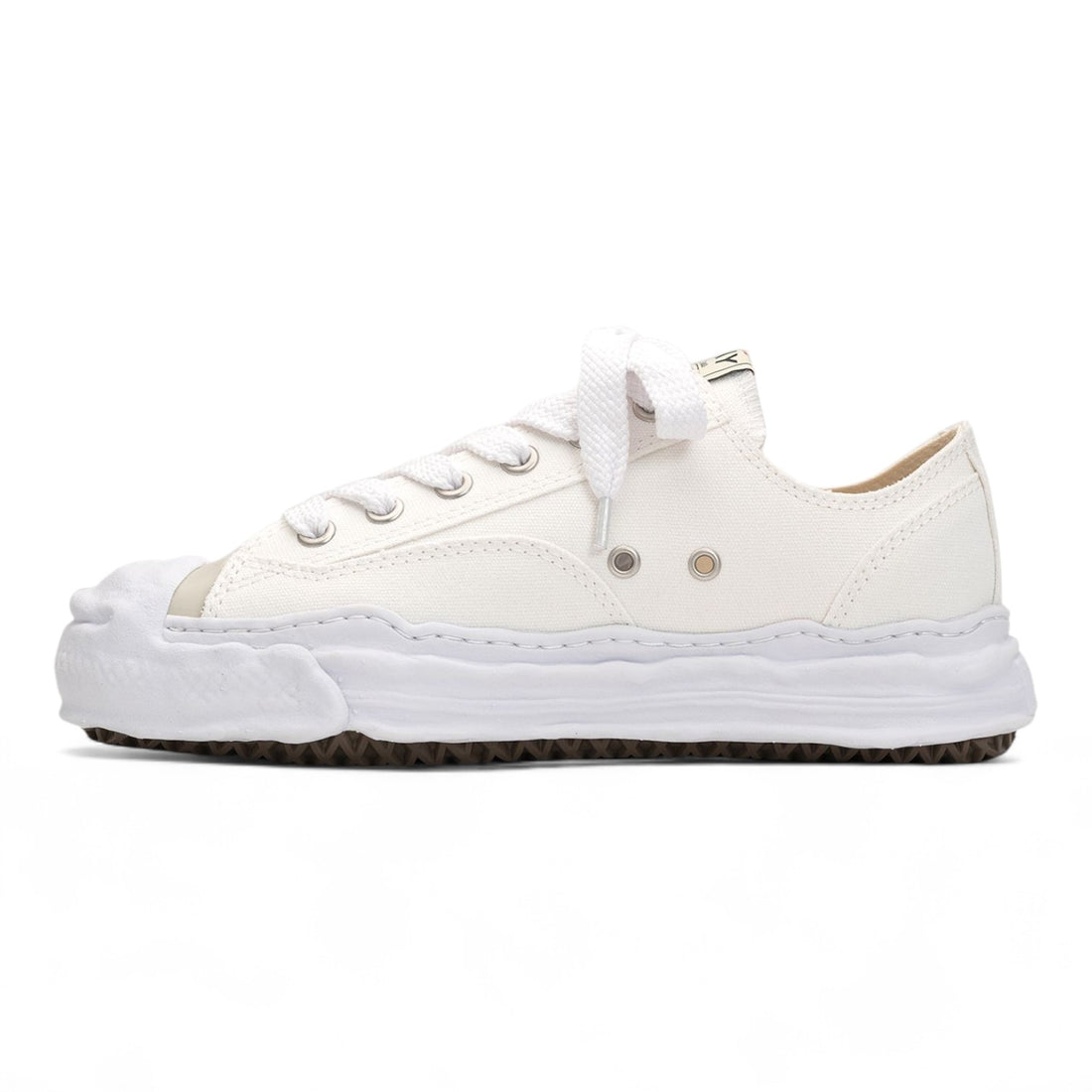 Maison Mihara Yasuhiro 'White Hank Chunky'