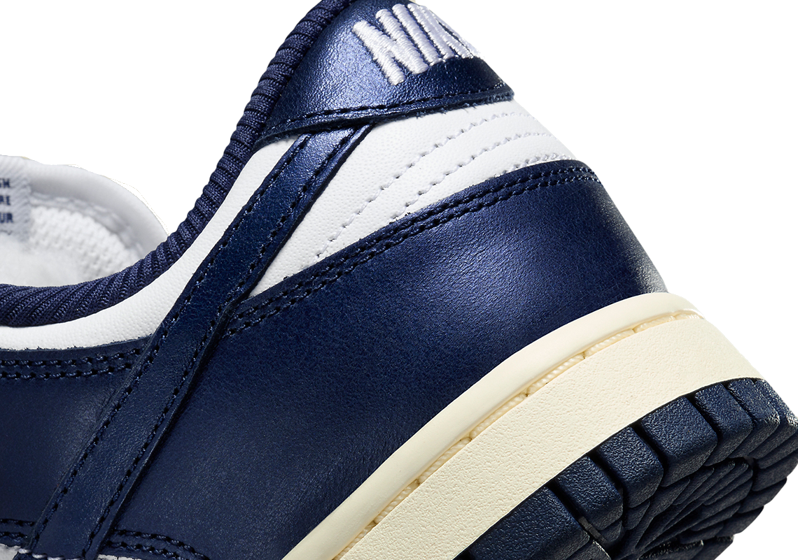 Nike Dunk Low PRM Vintage Navy