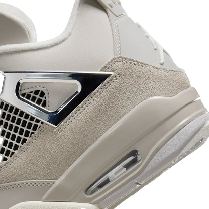 Air Jordan 4 Retro Frozen Moments