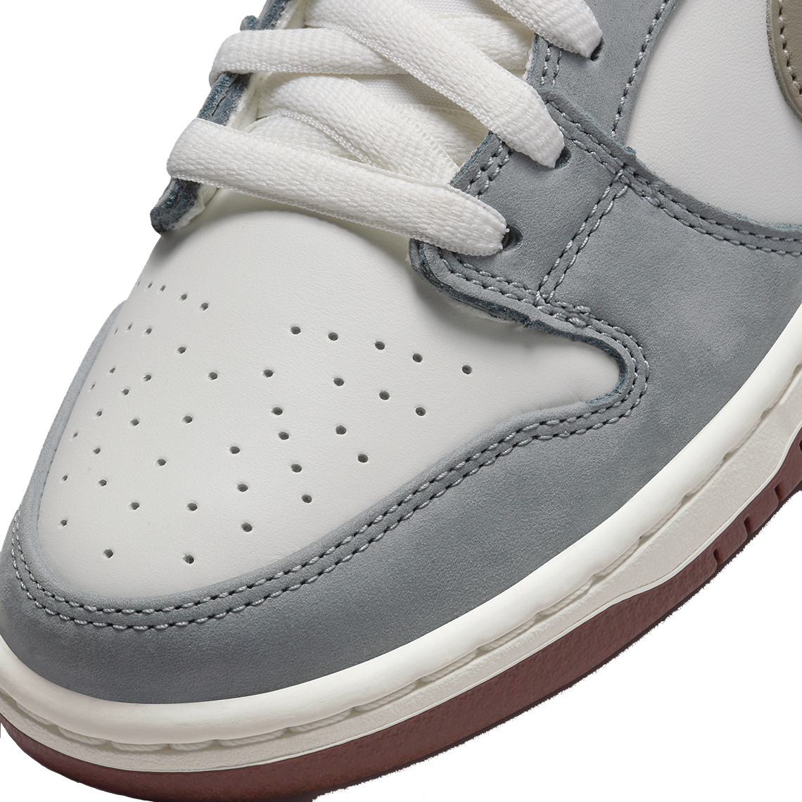 Nike SB Dunk Low Yuto Horigome