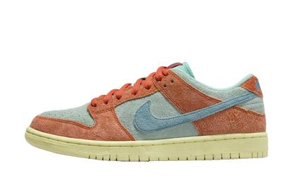 Nike SB Dunk Low Orange Emerald Rise