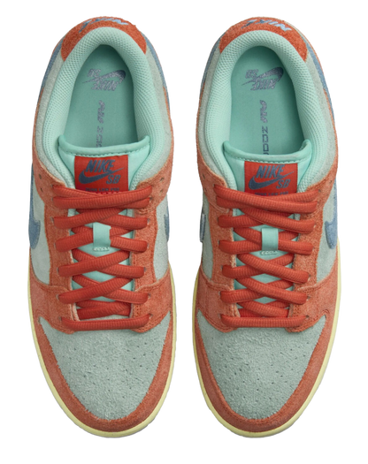 Nike SB Dunk Low Orange Emerald Rise