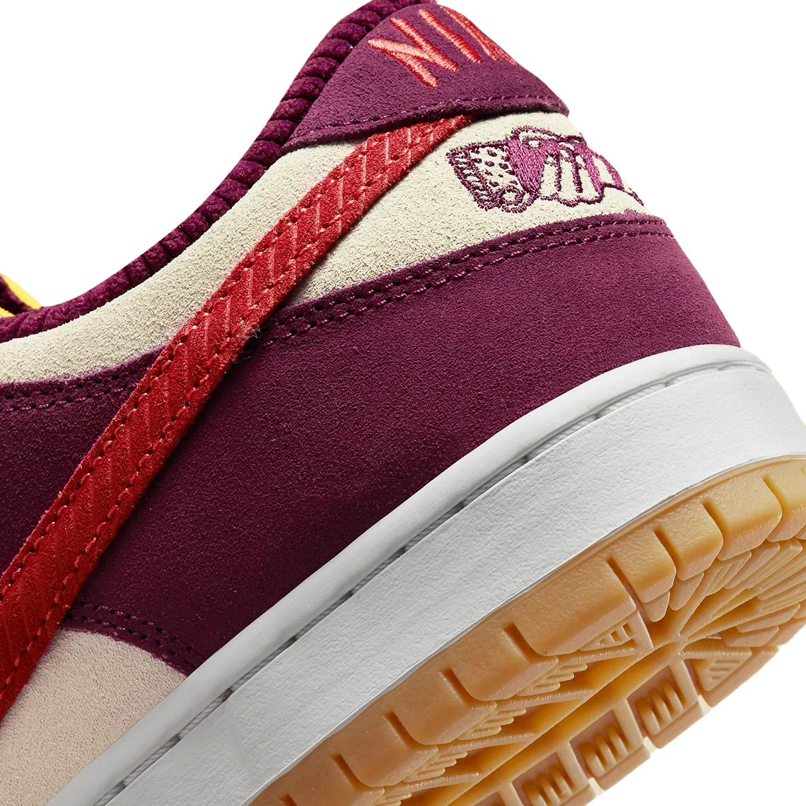 Nike SB Dunk Low 'Skate Like a Girl'
