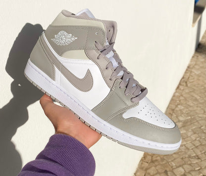 Air Jordan 1 Mid Linen