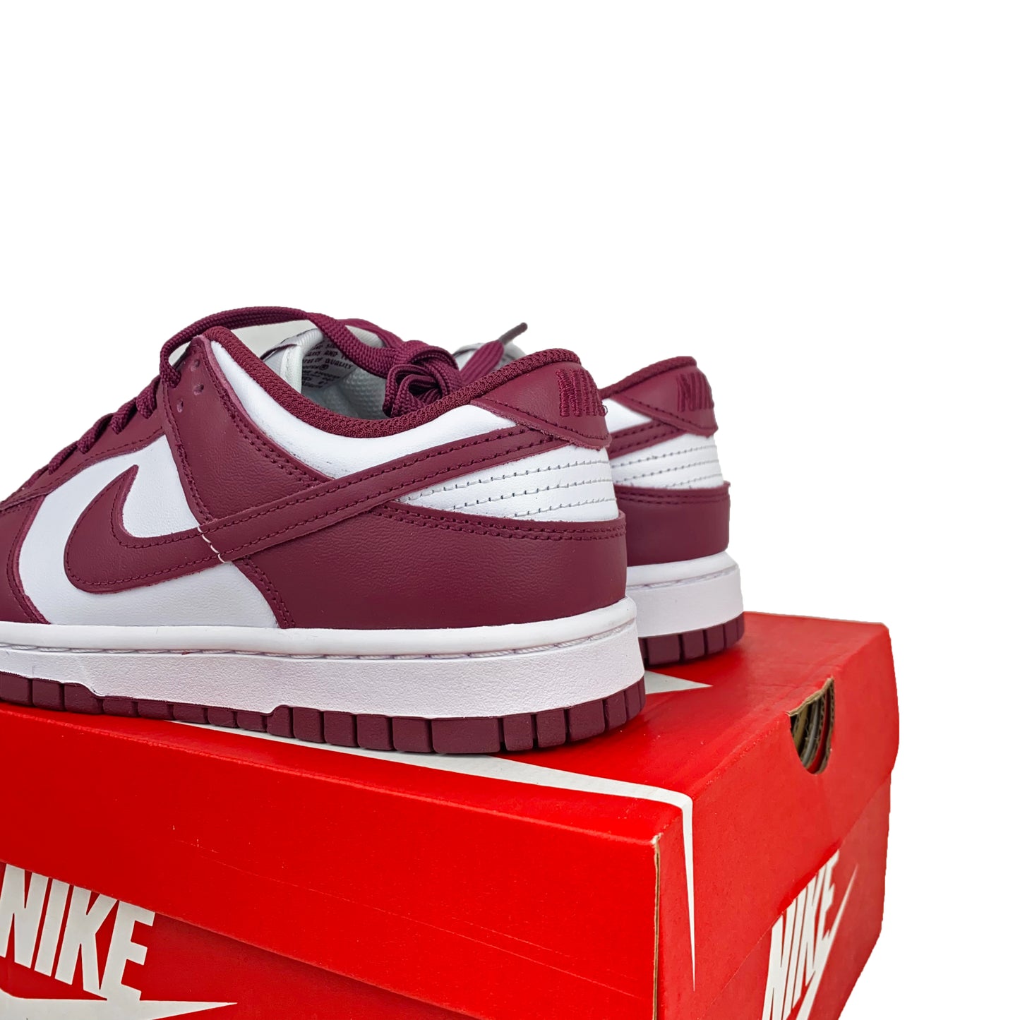 Nike Dunk Low Bordeaux